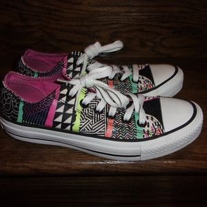 Womens Converse Chuck Taylor Low Ox Hyper Print